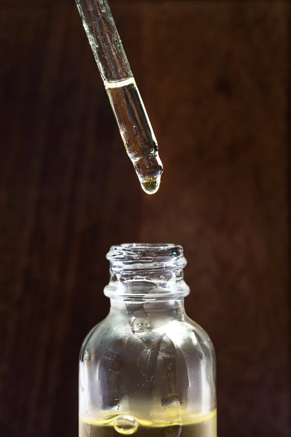 Şeffaf Cam Jojoba Yüz Yağı