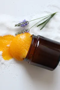 Turuncu Şekerli Vücut Peelingi